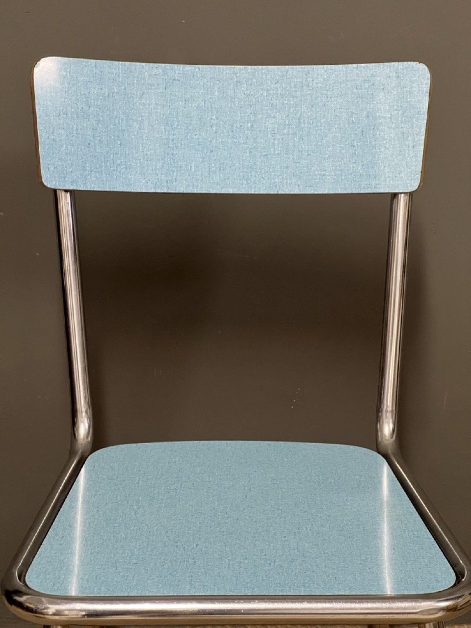 MementoHome_2SedieFormicaVintage3D